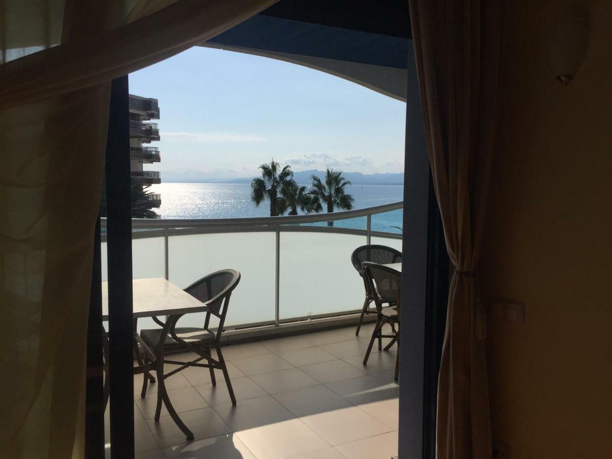 Apartamento En Playa Capellans Salou Eksteriør bilde